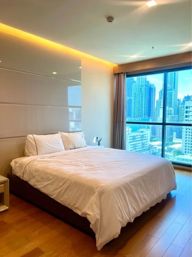 ให้เช่า The Address Sathorn พื้นที่กว้างขวาง 56 ตร.ม. 1 ห้องนอนและ 1 ห้องน้ำ ตกแต่งครบ พร้อมเข้าอยู่ ต้องจอง