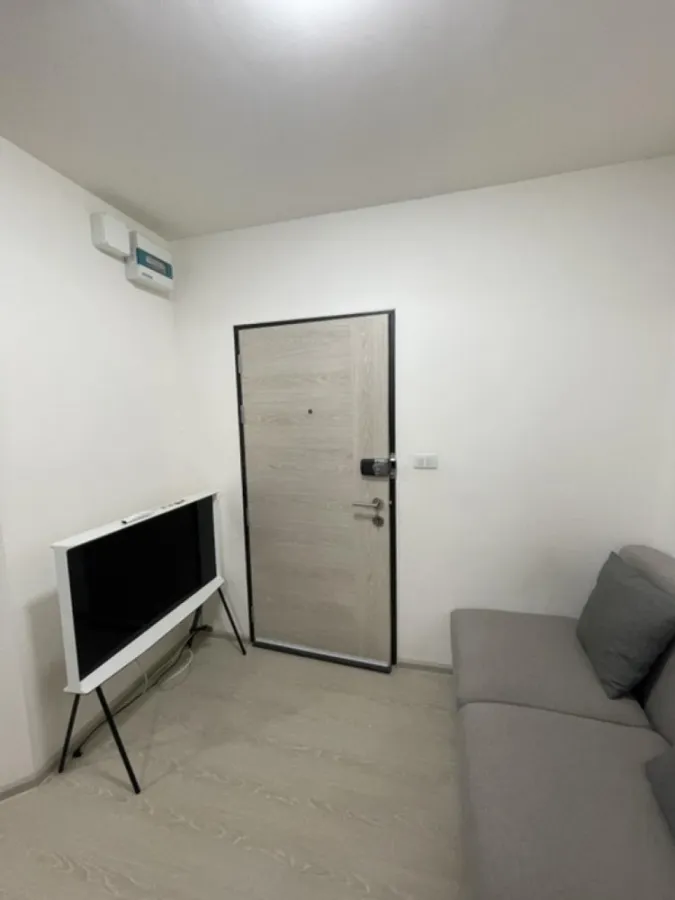 For sale: Grene Don Mueang-Songprapa. Swimming pool view The room is fully decorated. Ready to move in. Reserve now. Hurry.