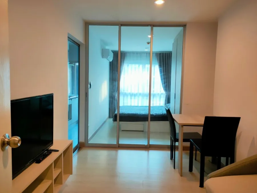 Condo for rent, The Kith Plus Sukhumvit 113, beautiful room, pool view project Fully furnished and electrical appliances