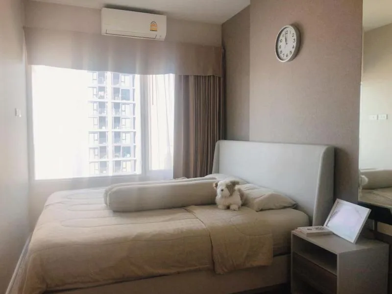 Condo Amber by Eastern Star, beautiful room decorated with luxury. Modern design, full furniture, ready to move in for rent.