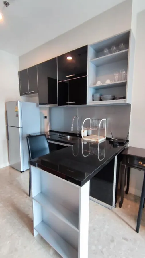Condo for rent, The Crest Sukhumvit 34, 27th floor, great city view. Decorated room ready to move in You can just come and stay.