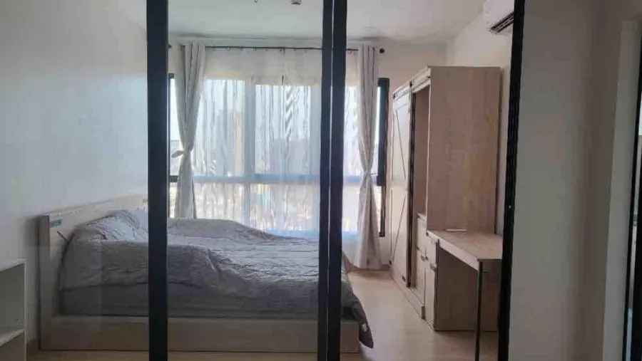 Condo for rent Supalai Loft Prachadhipok-Wongwian Yai southeast In the afternoon, the sun is not hot. Hurry up!!