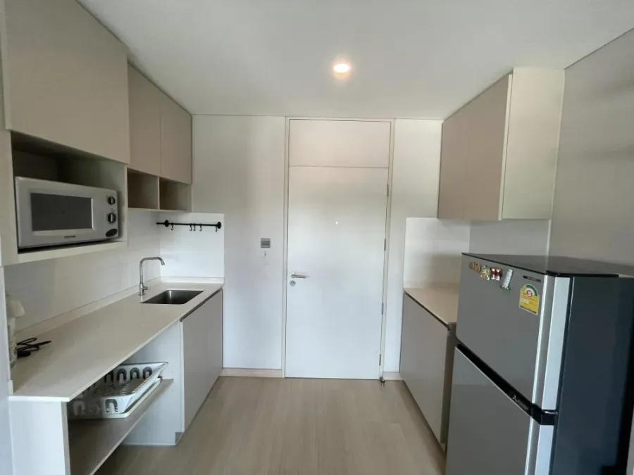 For rent: Lumpini Suite Petchburi-Makkasan, 4th floor, fully furnished, book now, don't wait, hurry!