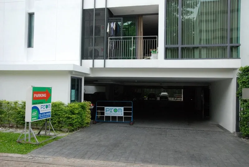 ให้เช่า ขาย Prom Condo Phahonyothin 2 ห้องน่าอยู่ ขนาดกว้าง เฟอร์ครบ ชั้น 4 อากาศไม่ร้อน รีบจองเลย