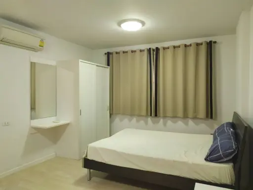 For rent, D Condo Charan-Bang Khun Non. Comes with complete decoration. If interested, hurry and reserve now. Don't miss it.