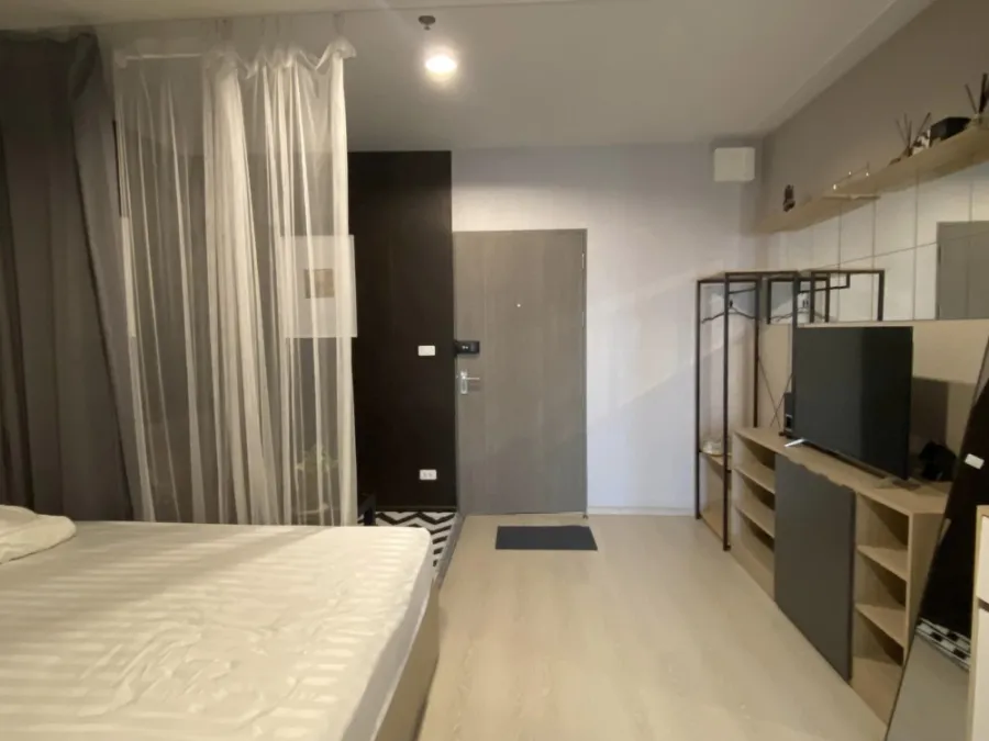 For rent, IDEO Sukhumvit 115, 32nd floor, city view, beautiful room, decorated in Minimal style, good like this, reserve quickly.