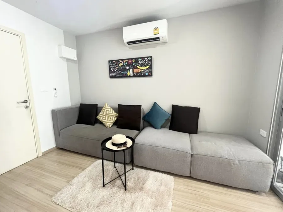 Condo for sale or rent Elio Del Moss Phaholyothin 34 great pool view, great central area, book now!