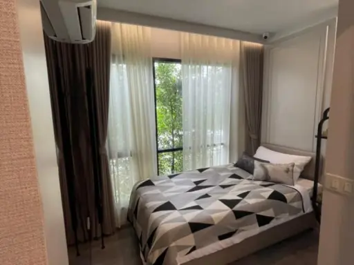 Sale down payment Brixton Pet and Play Phaholyothin 50 Station, big room, good location, can't miss it.