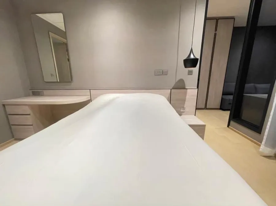 Condo for rent, Ashton Asoke-Rama 9, decorated room, ready to move in. Complete in one place Hurry and reserve quickly. Before you miss it