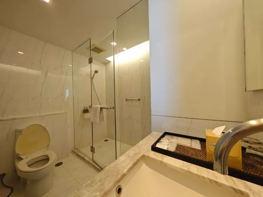 For rent: Sathorn Heritage, 2 bedrooms, fully furnished, hurry and reserve now!