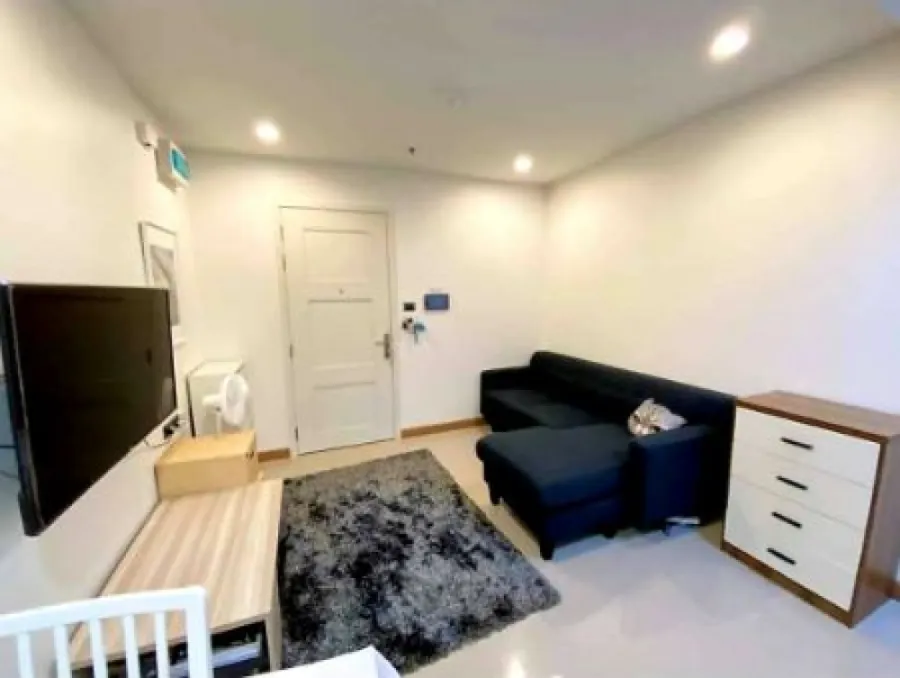 Condo for rent at Supalai Wellington 2, fully furnished, convenient to travel, hurry and book now, don't wait!!