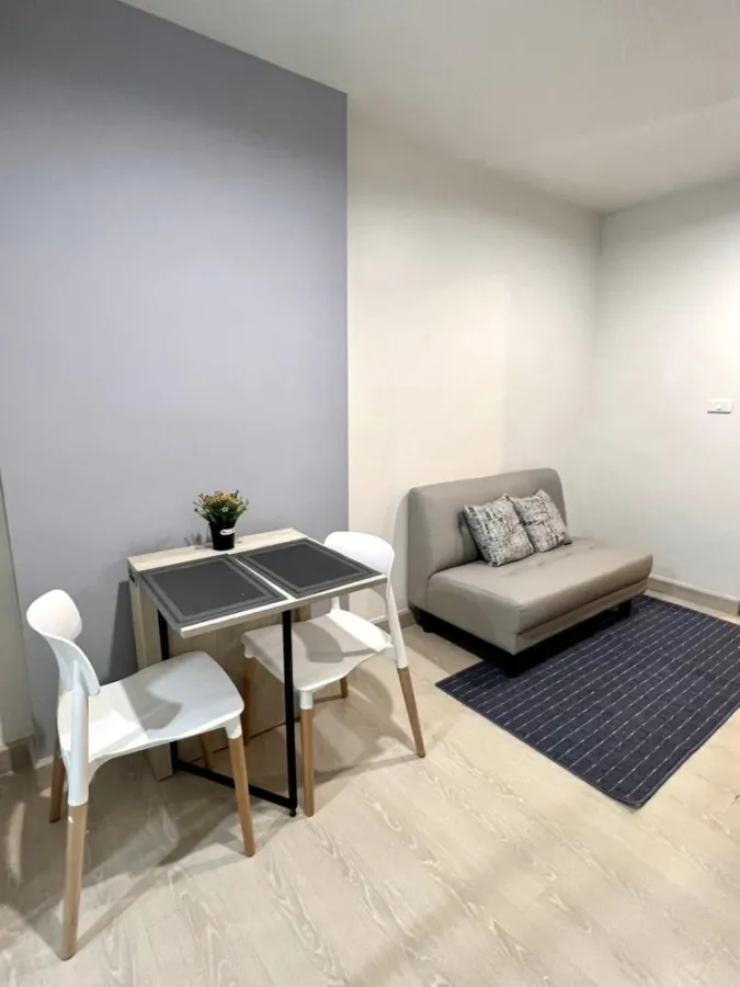 Condo for rent, Niche ID Sukhumvit 113, nice and affordable price. Complete in one place, don't miss it.