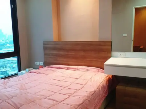 Casa Condo Asoke Dindaeng ให้เช่า ชั้นสูง วิวแจ่ม แต่งครบ หิ้วกระเป๋าเข้าอยู่ได้เลยจ้า ด่วนๆ images