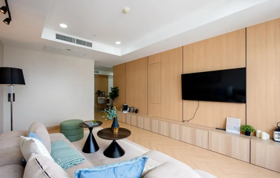 ขาย Hampton Thonglor 10 ชั้น 20 ห้องกว้าง อยู่สบาย แต่งครบ สนใจรีบซื้อเลย
