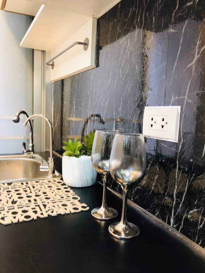 For rent, Plum Condo Phahon 89, fully furnished and decorated, ready to move in. Room in the shade all day, not exposed to the sun, book now.