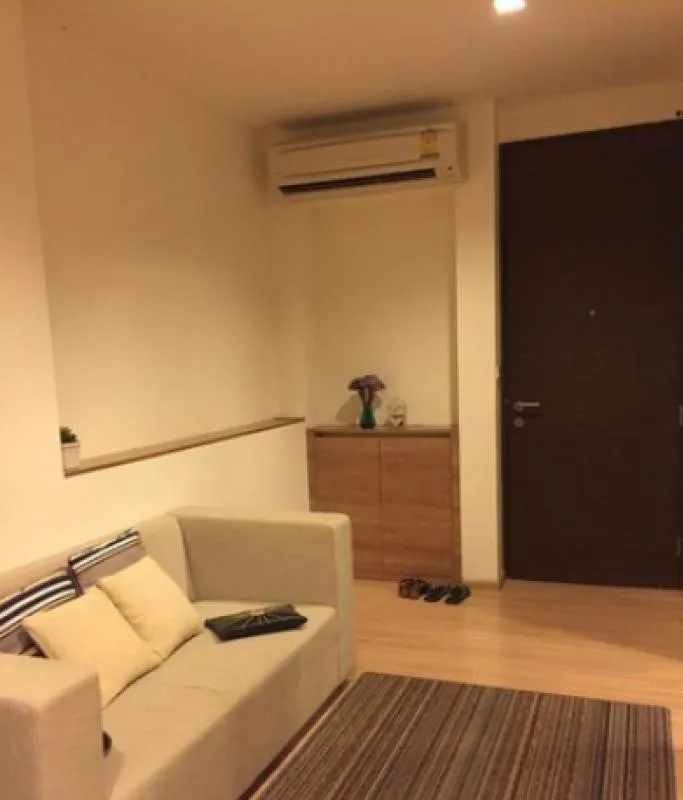 For rent Rhythm Phahon-Ari, beautiful room, 1 bedroom, fully furnished, great view, book now, don't miss it.