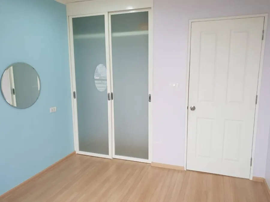 Condo for sale, U Delight 3, Prachachuen - Bang Sue, empty room, clean, good view, beautiful pool view, good price, hurry to reserve.