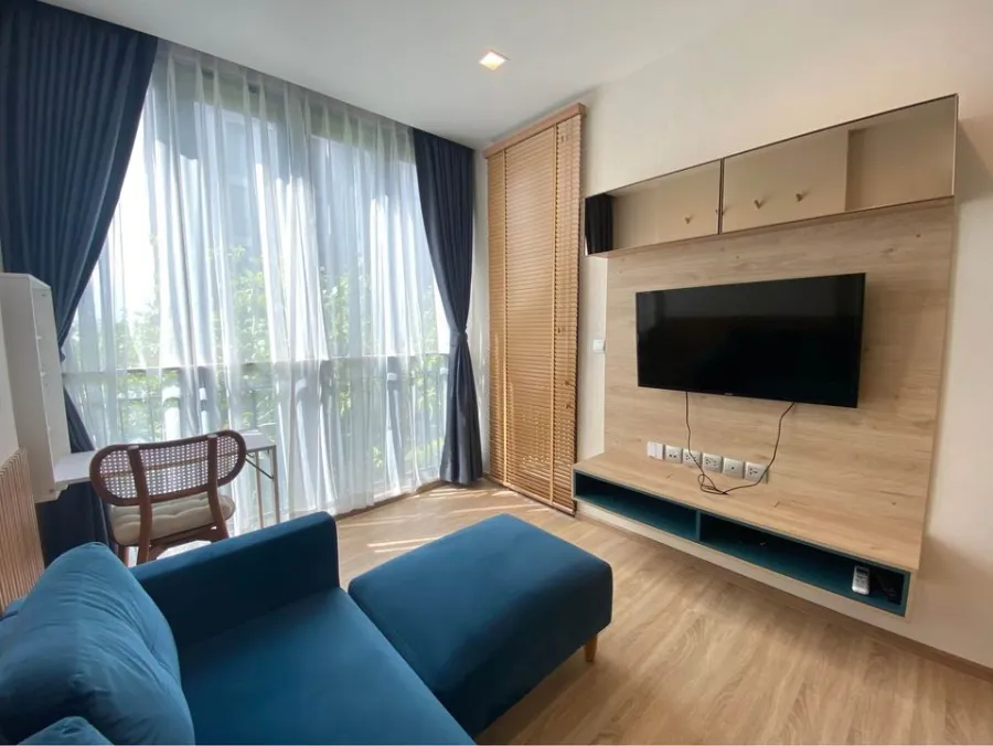 For sale/rent Kawa Haus Onnut 77, north side, 3rd floor, beautiful garden view. Ready to decorate. If you don't reserve, you'll miss a lot.