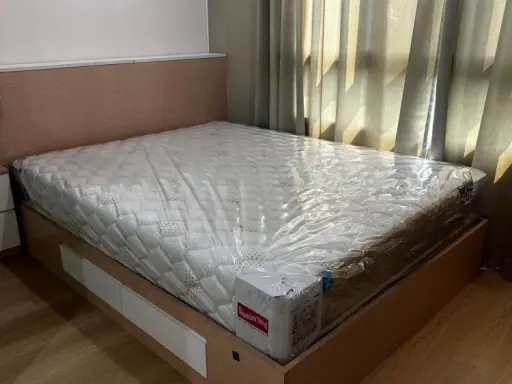 For rent: Lumpini Ville Lasalle-Barring, corner unit offering privacy, fully furnished, and featuring excellent amenities. Book now!