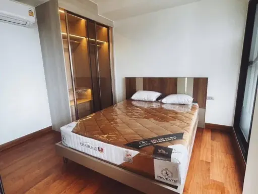 ให้เช่า ALTITUTE SYMPONY เจริญกรุง ห้องกั้นเป็นสัดส่วน ชั้น 16 วิวเมือง ตู้เสื้อผ้า built-in จองๆๆ
