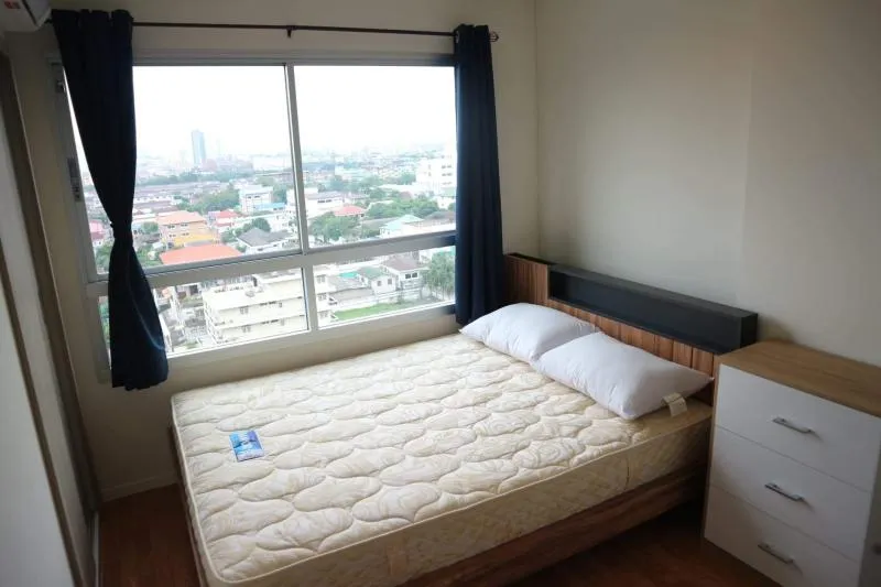 กว้างขว้าง จุใจ เฟอร์มีให้พร้อม ถ้าพลาดห้องนี้นะ เสียดายสุดๆๆ พื้นที่ใช้สอย 27 ตร.ม