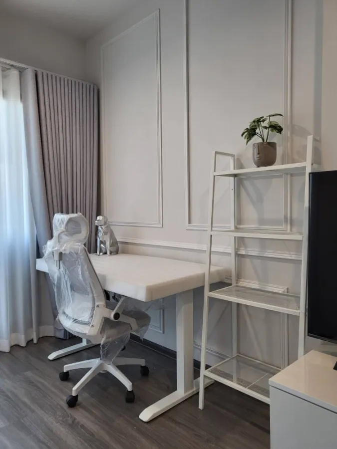 Condo for rent, Ideo Chula Samyan, 33rd floor, big screen TV, watch movies to your heart's content. Very beautiful room. Hurry and reserve now. Urgent