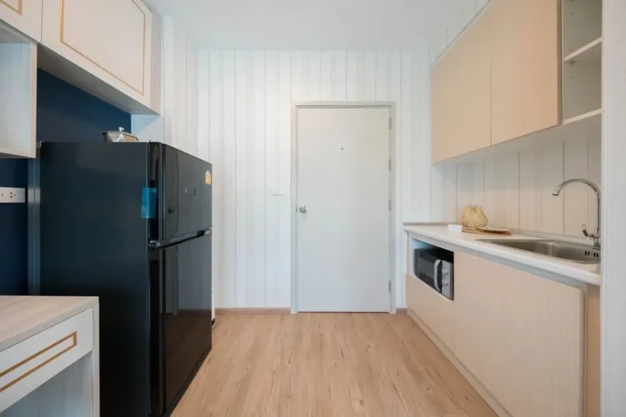 For rent!! Feel Condo Lat Phrao 122, 2nd floor, Building B, fully furnished, just bring your bags and move in. Don't miss out!!