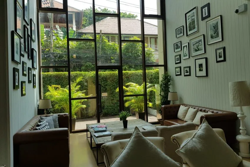 Condolette Dwell Sukhumvit 26 for sale/rent, good location, close to many shopping centers, convenient transportation, good price, don't miss it!!