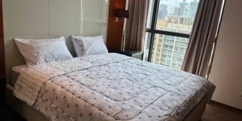 ให้เช่า คอนโด ดิ แอดเดรส สุขุมวิท 28 ชั้นสูง วิวสวย มีความเป็นส่วนตัว รีบจองเลย