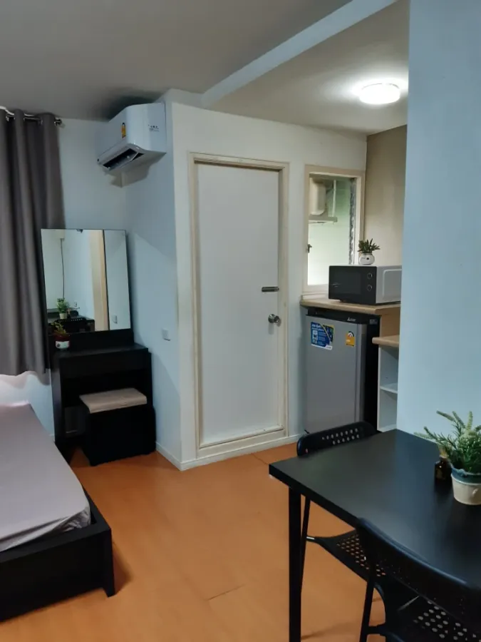 For rent: Lumpini Township Rangsit Klong 1, 3rd floor, fully furnished room, ready to move in, book now before you miss out.