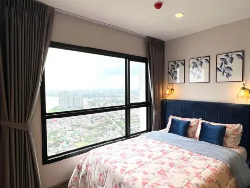 Condo for rent, The Politan Rive, fully furnished room, 44th floor, river view, plus a great price not booking is a mistake