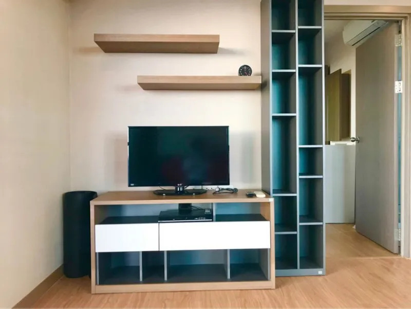 ให้เช่า!! คอนโด เดอะ เบส สุขุมวิท 77 ชั้น 37 ตึก B ห้องมุม วิวเมือง เฟอร์ครบพร้อมอยู่ ห้ามพลาด!!