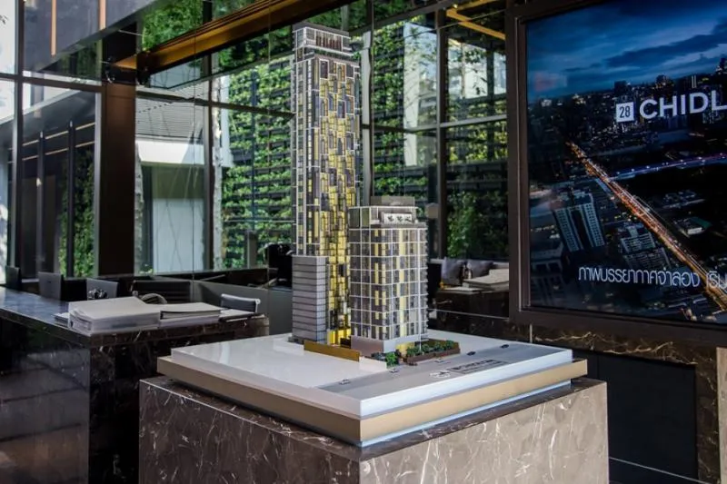 ขายด่วน คอนโด 28 ชิดลม ห้องสวย ราคาดี ทำเลเหมาะแก่การลงทุนมาก ทำเลทองใจกลางเมือง รีบเลยอย่ารีรอ