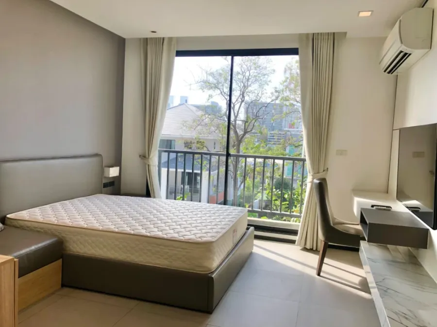 ให้เช่า AQ Alix-Residence Soonvijai ชั้น 4 ห้องมุม เห็นวิวต้นไม้ร่มรื่นสบายตา ตกแต่งครบๆ สนใจจองเลยจ้า