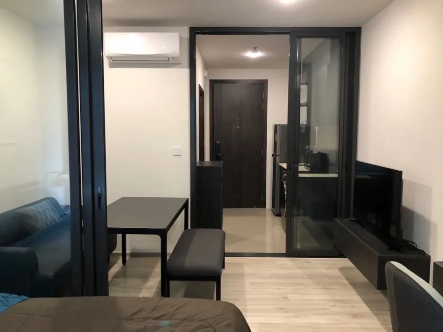 For Rent XT Huaikwang, the room is divided into proportions, beautifully decorated, very livable. Not booking is a big mistake.