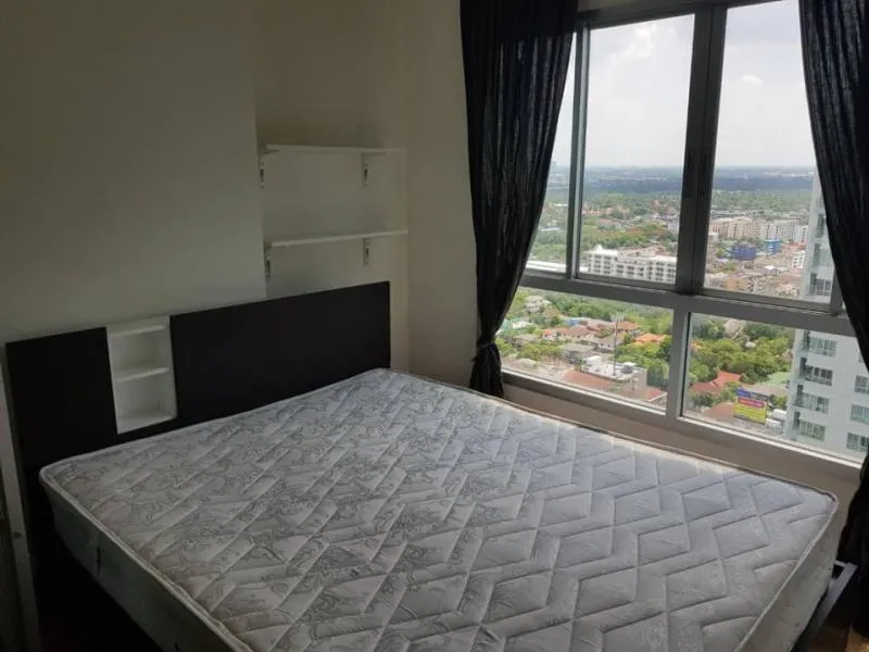 For rent/Sale Lumpini Ville Chaengwatthana Pakkret Ready to move in Full furnished built-in