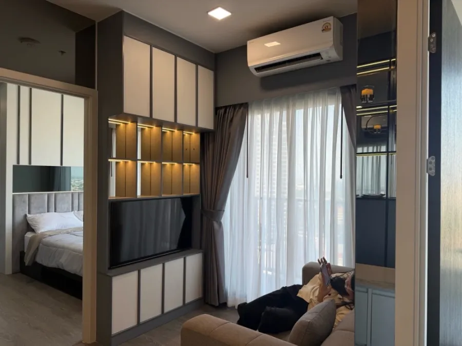 For rent: Modiz Avantgarde, 22nd floor. Beautiful room, fully furnished. Book now!