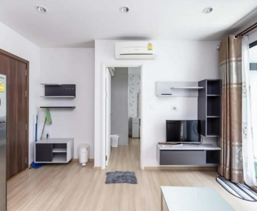 For rent The Base Chaengwattana, very beautiful room, next to the war super soft mattress This room is extremely rare, don't miss it.