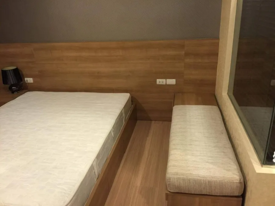 Condo for rent, Rhythm Sukhumvit 50, ready to move in immediately. furnished room You can carry your bag and move in.