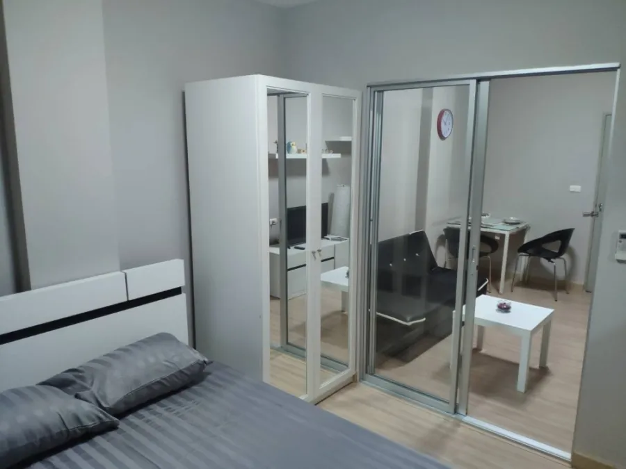Condo for sale and rent, The Kith Sukhumvit 113, divided into sections. Good electrical appliances. Book now. Don't wait.