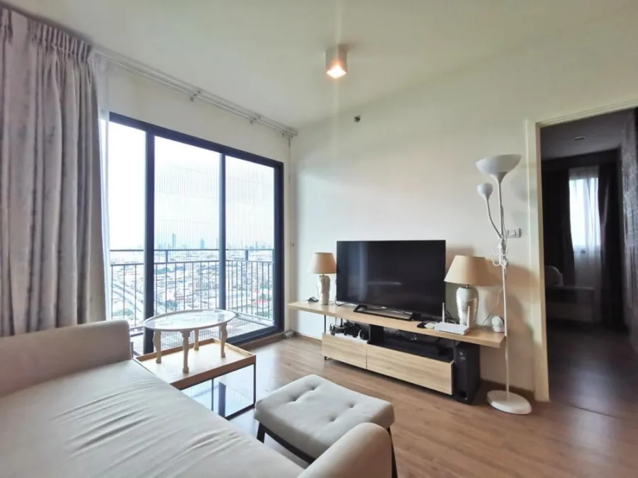 Condo for sale, U Delight residence riverfront, nice room, wide size, fully furnished, great view, don't miss it.