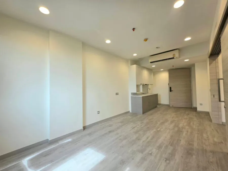 Selling Jin Wellbeing County, 4th floor, unobstructed view, no buildings blocking the view. Interested in owning one? Book now!
