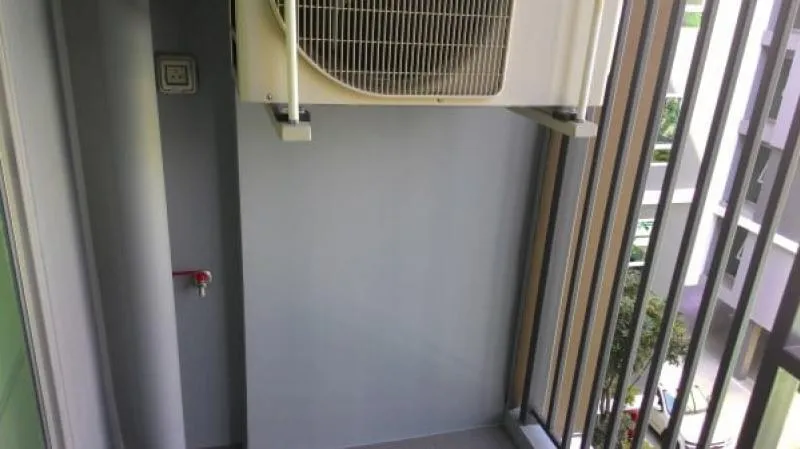 Urgent sale, Condo Hallmark Chaengwattana, pool view, fully furnished, furniture, appliances, complete electrical appliances, book now.