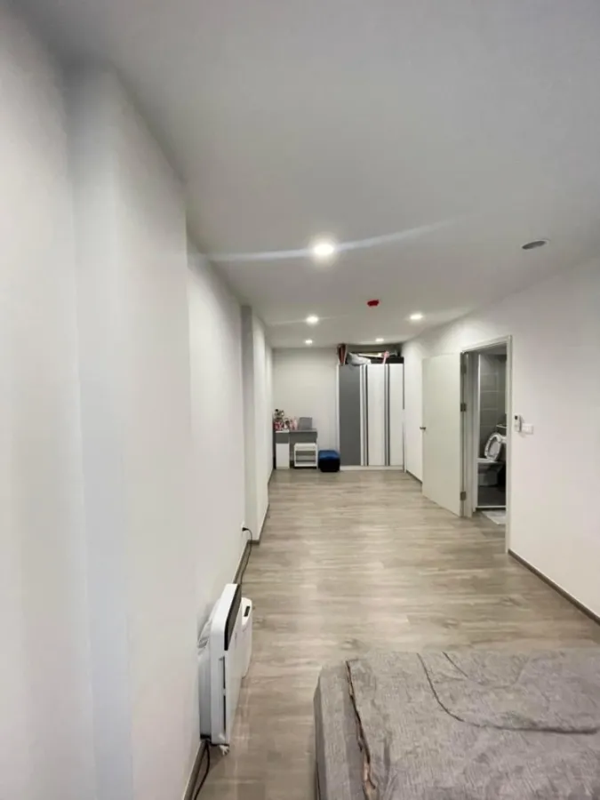For sale, for rent, The Alto Condo, Kookot Station, very large room, partitioned, with amenities, book now.