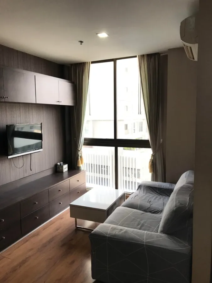 ให้เช่า Ideo Sathorn-Taksin ห้องหัวมุม ตกแต่งสวย ราคาจับต้องได้ รีบมาจับจองก่อนห้องหลุดมือ