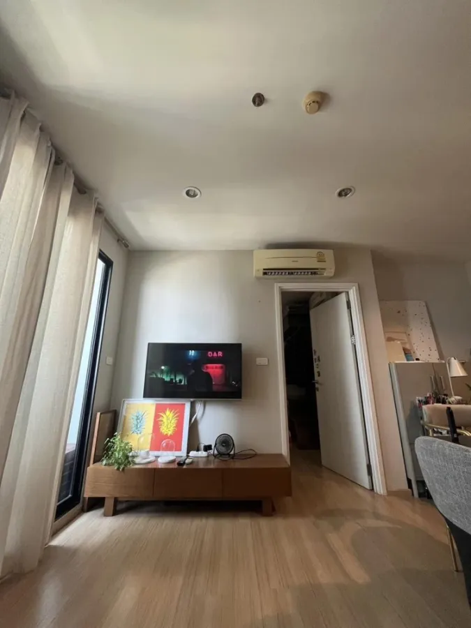 For sale rent The Base Chaengwattana ห้องกว้างขวาง พื้นที่ใ้สอยเหลือๆ ราคาดีเวอร์ ต้องรีบมาจอง