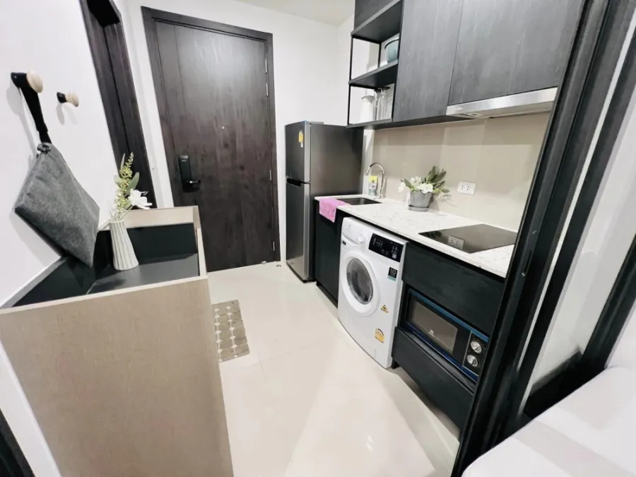 For rent XT Huaikhwang 1 ห้องนอน 1 ห้องน้ำ เฟอร์นิเจอร์ครบพิเศษ มี Internet ส่วนตัวในห้องพร้อม