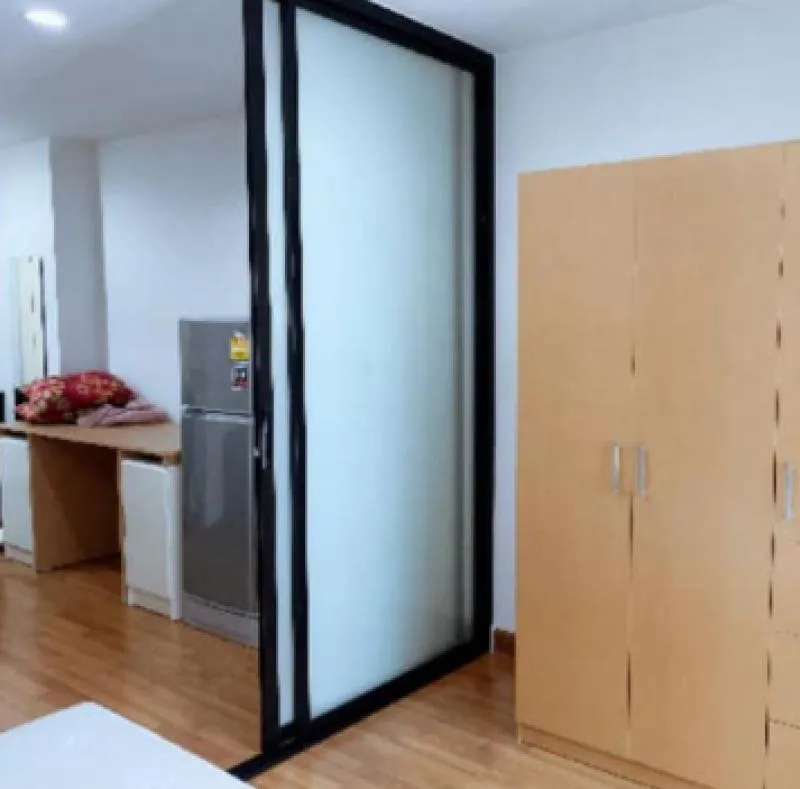 For rent รีเจ้นท์ โฮม 18 แจ้งวัฒนะ-หลักสี่ เฟอร์นิเจอร์แน่น เครื่องใช้ไฟฟ้าครบ พร้อมเข้าอยู่ จองเลย