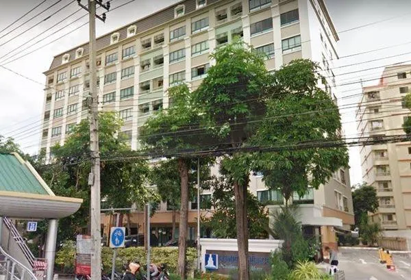 ขาย / ให้เช่า คอนโด ลุมพินี เพลส นราธิวาสราชนครินทร์ ทำเลดี เดินทางสะดวก ห้ามพลาด