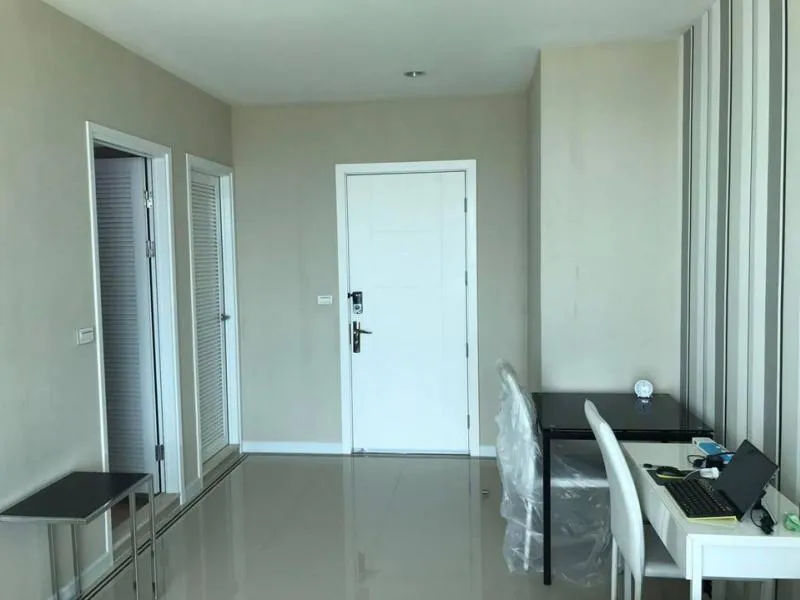 Condo for sale TC Green Rama 9, corner room, fully furnished, 1 bedroom, 1 bath, spacious room, ready to book
